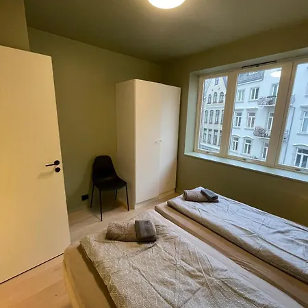 Central Apartment *